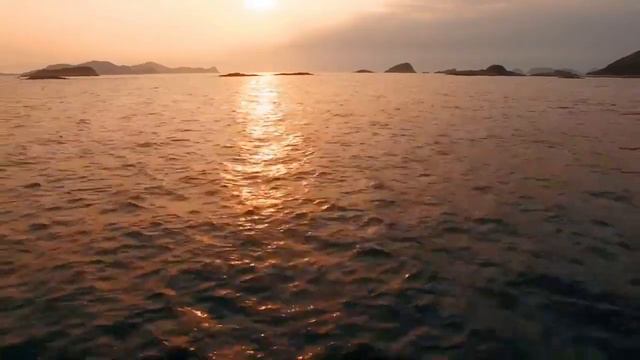 Шейх Махир аль Муайкли Сура Коран   часть 1/3 Sheikh Mahir al Muaikli Surah of the Qur'an part 1/3