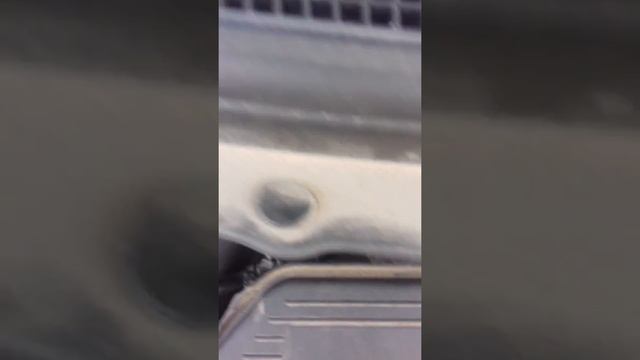 Как снять дроссельный узел на Ниссан Альмера G15