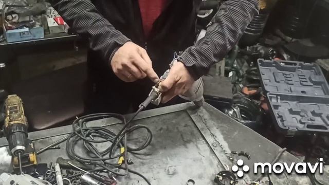 Интерскол ДУ16/1050ЭР замена корпуса двигателя. По делу первые 10 минут.