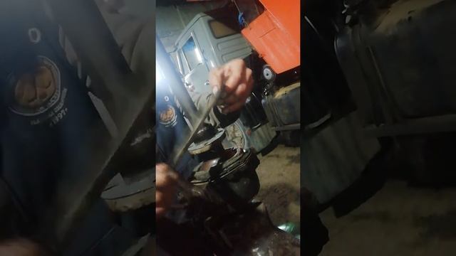 замена пыльников поворотного кулака уаз.