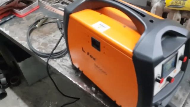 ⚡Сварочный полуавтомат FOXWELD SAGGIO MIG 200-S. Обзор и настройки сварочного аппарата.