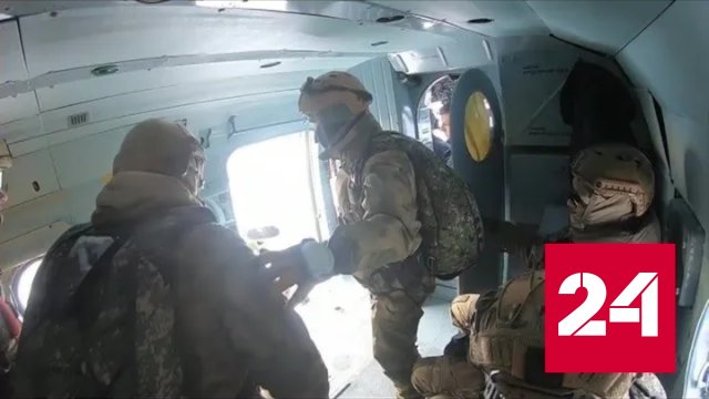 Росгвардейцы в свой праздник выполняют учебные и боевые задачи - Россия 24