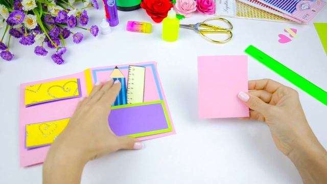 Открытка на День Учителя с СЮРПРИЗОМ! Как сделать подарок своими руками для учителя?