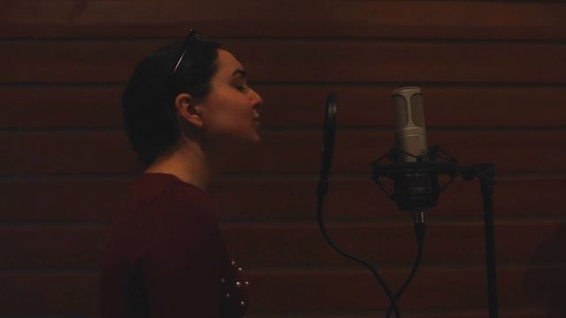 У креста положу свое сердце как розу