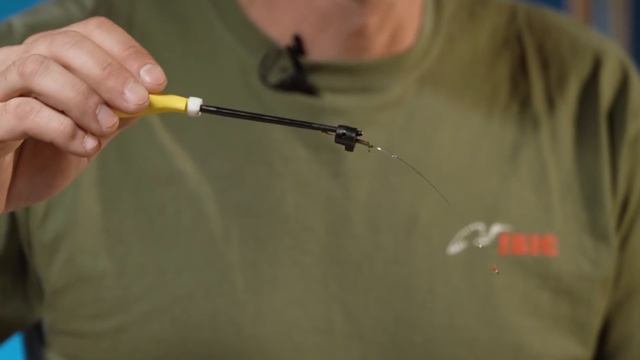 Как оснастить безмотылку для зимней рыбалки?