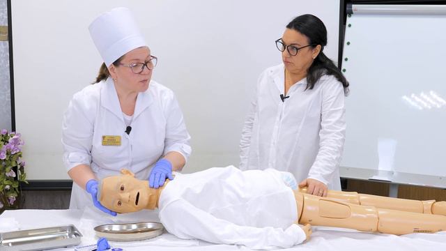 Оказание помощи пациенту при рвоте