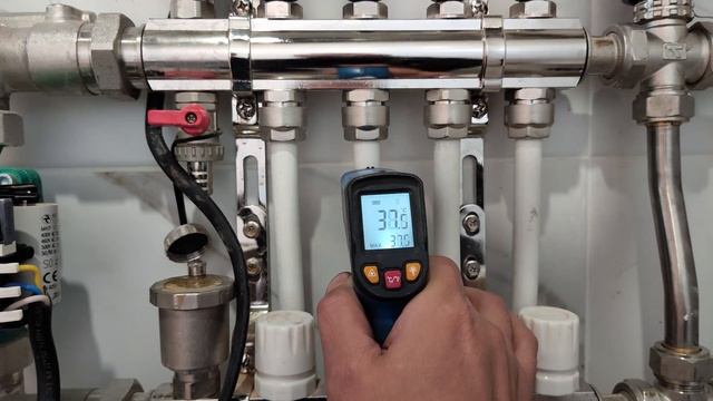 Работа насосно-смесительного узла TIM JH-1039