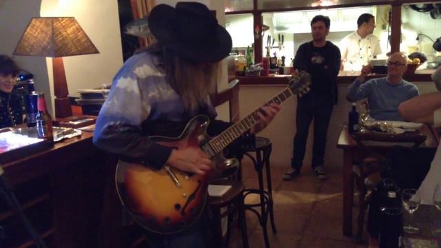 Kurt James & Black Cats in Fish And Soul