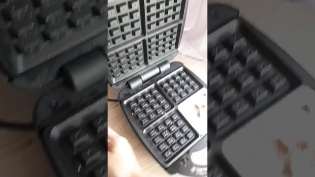 Омлет в мультепекаре Редмонд 701/3