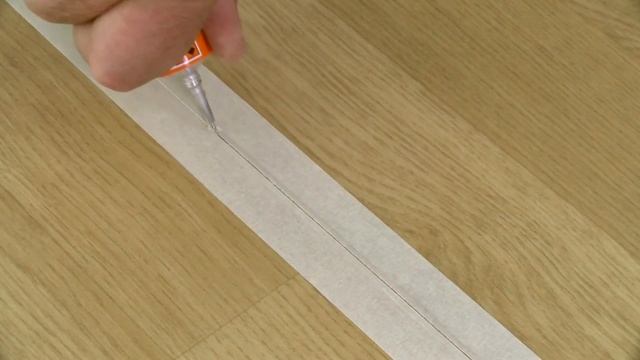 Tarkett. Сварка стыков линолеума холодной сваркой