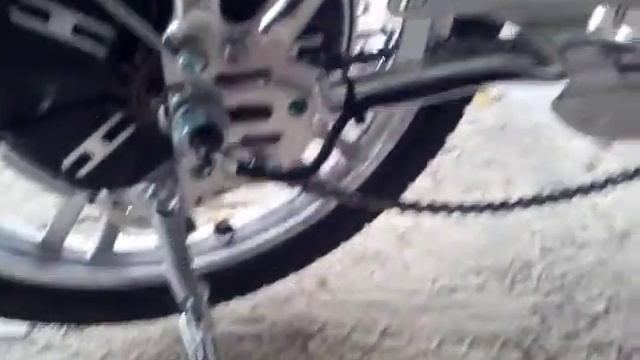 электровелосипед, часть 1 , gofun снятие заднего колеса , и разботирование заклеивание.