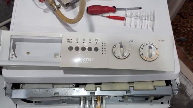 Как отбелить пожелтевший пластик? Супер результат.