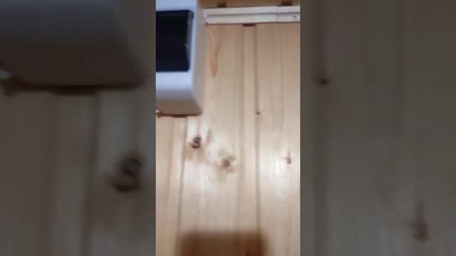 Установка тэна в бак расположенного в моечном помещении бани.