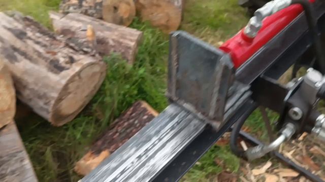 дровокол с автономной гидравликой на трактор т 25. своими руками