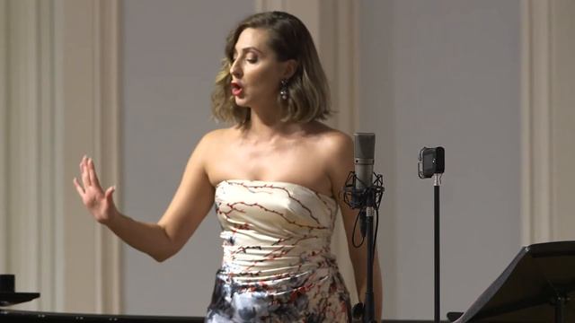 Ольга Селивёрстова - "Сад сорняков" /Olga Seliverstova - "A Garden of Weeds"