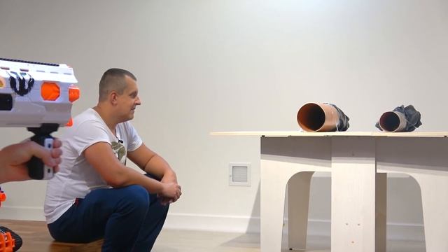 Лысая Борода ОБХИТРИЛ Старого. Нерф Битва