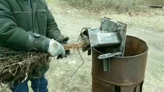 Измельчитель травы и веток