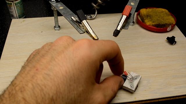 Электронный сигнализатор поклевки на кивок Щербакова СВОИМИ РУКАМИ