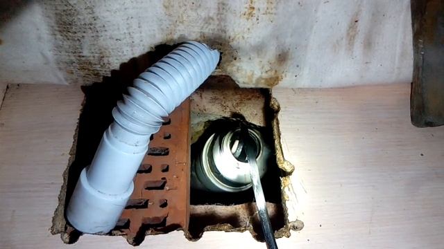 как разморозить канализационную трубу