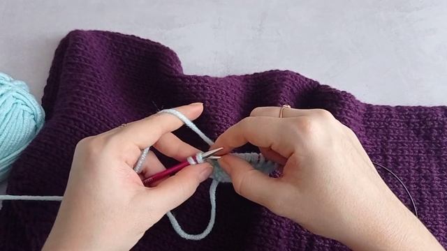 Бактус спицами без расчетов / лицевой гладью