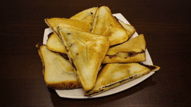 СЛАДКИЕ БУТЕРБРОДЫ В МУЛЬТИПЕКАРЕ, БЫСТРЫЙ И ПРОСТОЙ РЕЦЕПТ #РЕЦЕПТЫ ДЛЯ МУЛЬТИВАРКИ