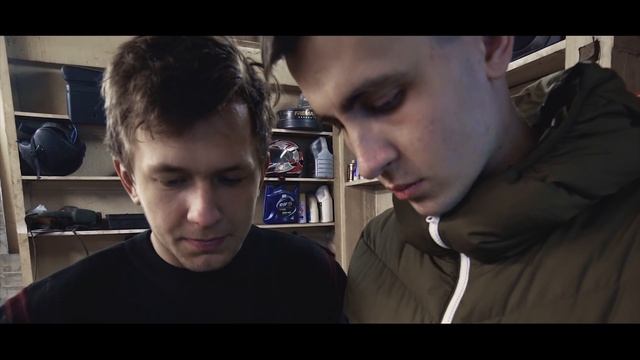 Вадим разбил Mercedes