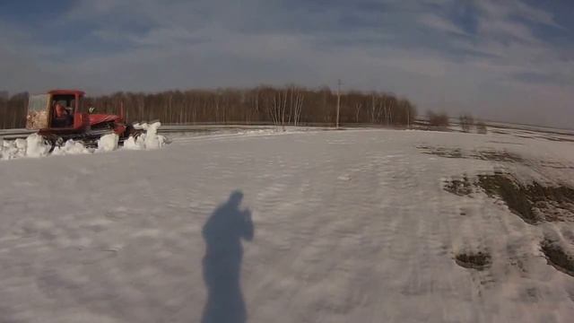 ДТ 75. Чистка снега