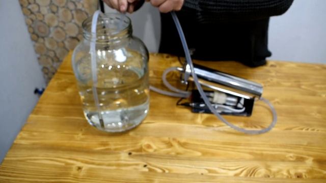 Фильтрующее устройство АЛКОВАР для быстрого углевания дистиллята.