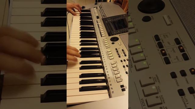 Rock-n-roll on piano (Рок-н-ролл на пианино)