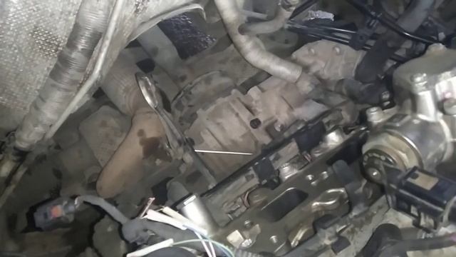 Замена датчика колен вала и датчика детонации Volkswagen tiguan 1.4tsi