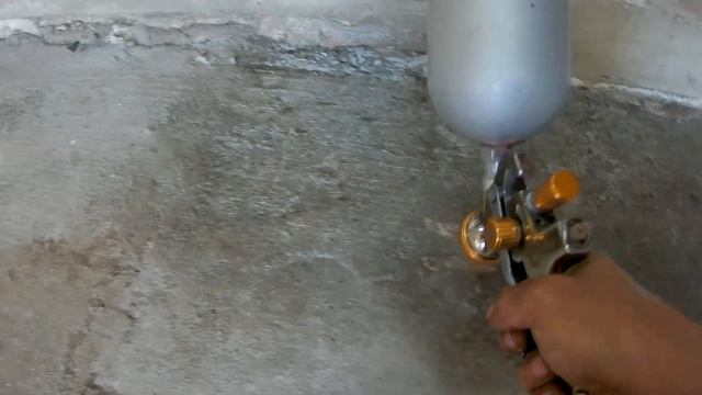 Бетонный пол без пыли. Пропитка для бетона канцелярский клей. Жидкое стекло