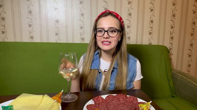 ДОЧЬ МАМИНОЙ ПОДРУГИ И ДЕНЬ РОЖДЕНИЯ. Лера Пешка