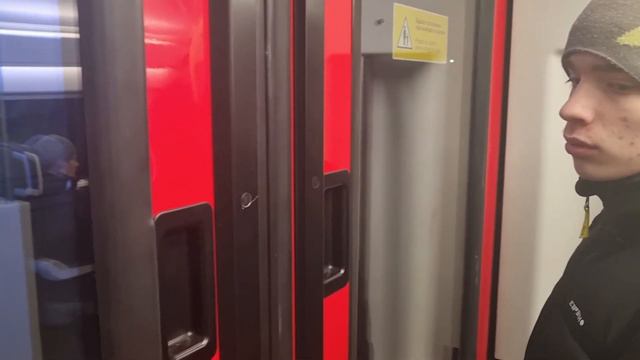 ЭШ2-025 Аэроэкспресс Аэропорт Шереметьево - Одинцово. Рабочий поселок - Одинцово. 13 января 2023г.