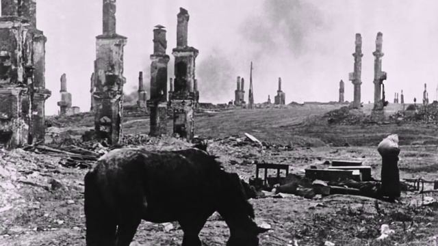 Симфония № 7 до мажор, соч. 60 "Ленинград", I. Аллегретто I.