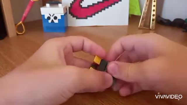 Как сделать мини пистолет из лего(*Без лего техник*)