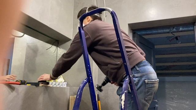 Как крепить вагонку на потолке?