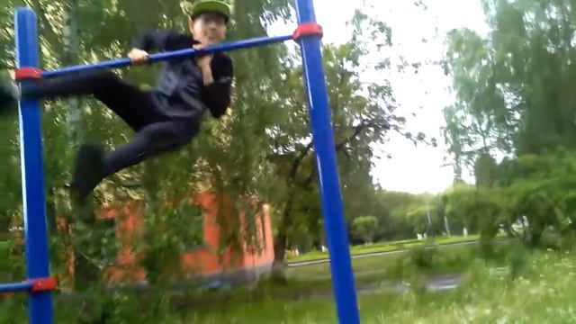 Как сломать руку😥