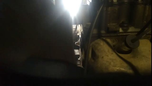 Замена термостата шевроле ланос не снимая ремень грм.