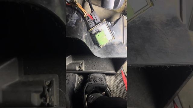 Ауди 80 плохо греет печка , или нет циркуляции полноценного воздуха . Резистор печки audi 80 b3 b4