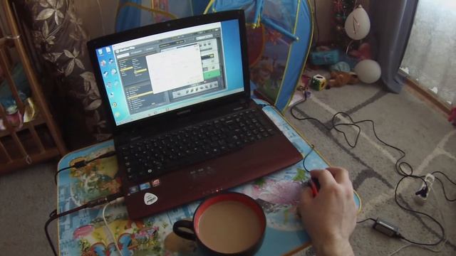 как подключить электрогитару к ноутбуку ,без внешней звуковой карты