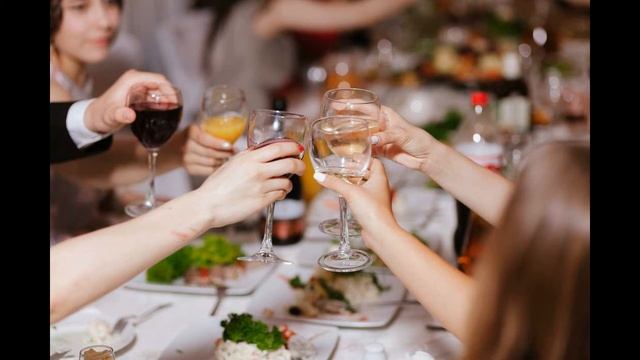 Мама меня подставила!В одной постели с сыном именинницы. Как я изменила мужу.История измены.