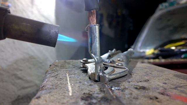 Пайка наконечника провода АКБ