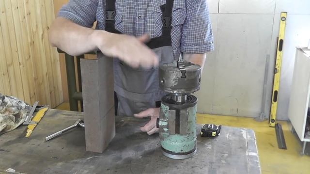 САМОДЕЛЬНЫЙ ТОКАРНЫЙ СТАНОК ПО МЕТАЛЛУ, УСТАНОВКА ПЕРЕДНЕЙ БАБКИ.