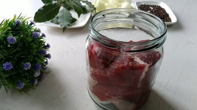 Как ХРАНИТЬ МЯСО БЕЗ ХОЛОДИЛЬНИКА!! 12 месяцев хранения без порчи- тушенка из говядины БЕЗ АВТОКЛАВ