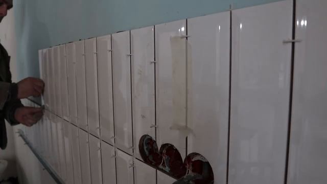 Укладка плитки КАБАНЧИК на КУХНЕ..