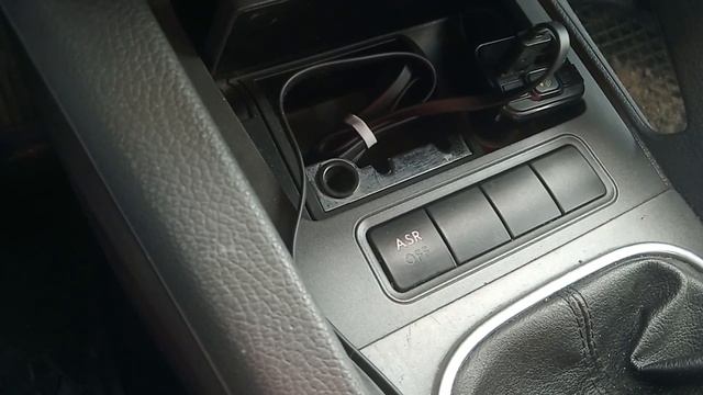 Обзор VW Jetta 5 поколения (1.6 BSE) с пробегом. Плюсы и минусы автомобиля. Покупать или нет?