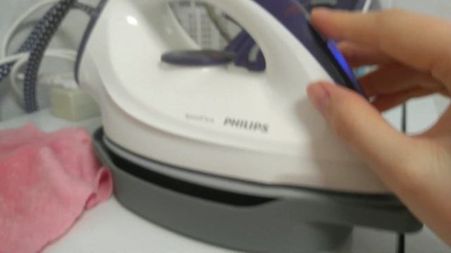 Как почистить утюг с парогенератором или просто утюг Philips SpeedCare GC6631/30