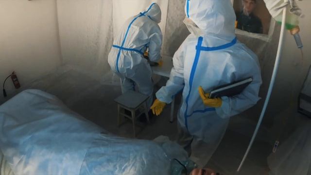 COVID-19 ZOMBIE APOCALYPSE ESCAPE