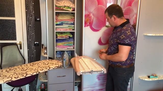 Гладильная доска встроенная раскладная и без ножки