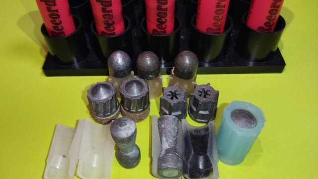 Снаряжение пули Бреннеке и Майера 16 калибра.